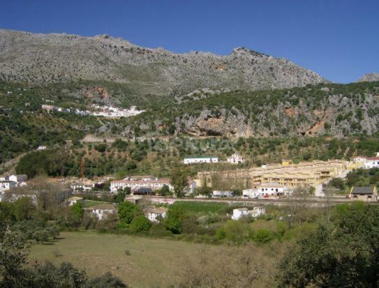 Casa Estacion De Benaojan Villa Eksteriør bilde
